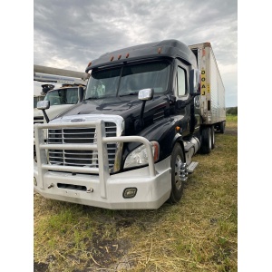 TRACTOCAMION FREIGHTLINER CASCADIA 2017