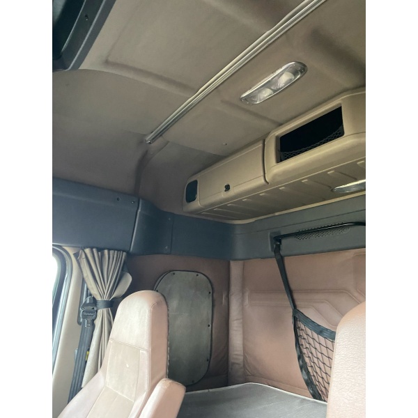 TRACTOCAMION FREIGHTLINER CASCADIA 2017 - Image 5