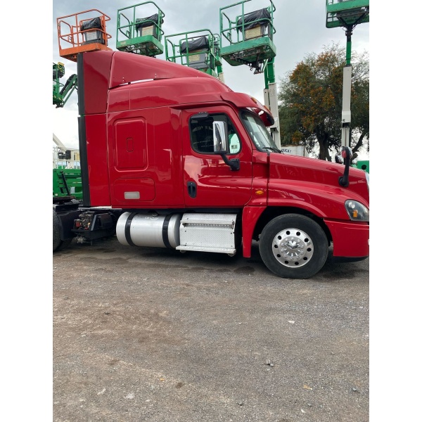 TRACTOCAMION FREIGHTLINER CASCADIA 2016 - Image 5